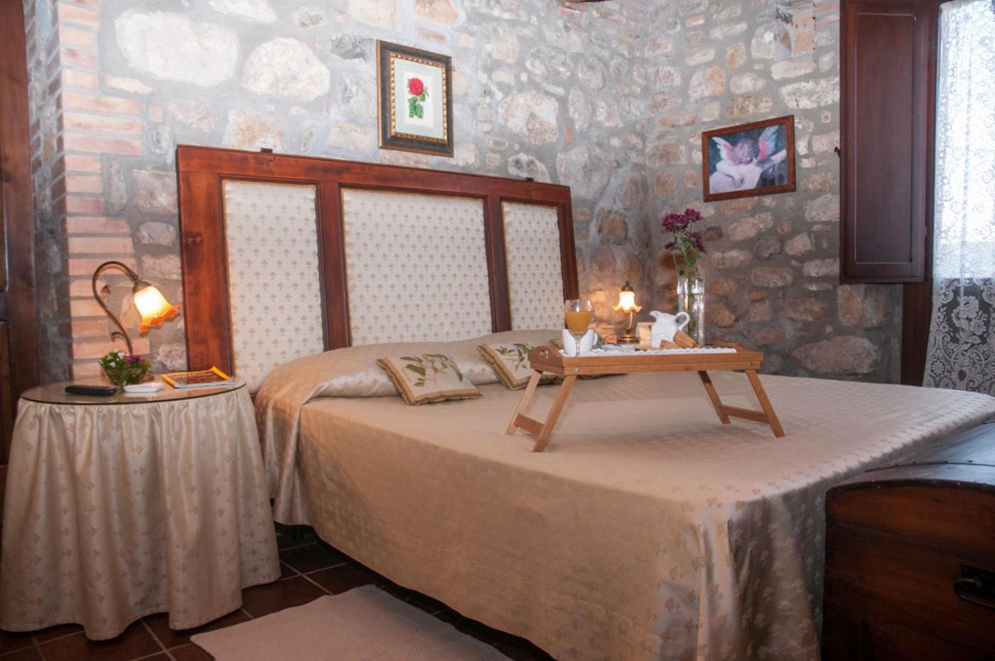 Il Poggiolo Di Parrano Guest House Екстериор снимка