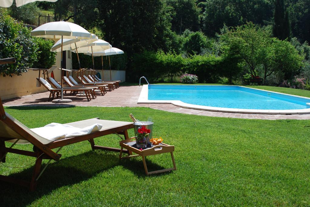 Il Poggiolo Di Parrano Guest House Екстериор снимка