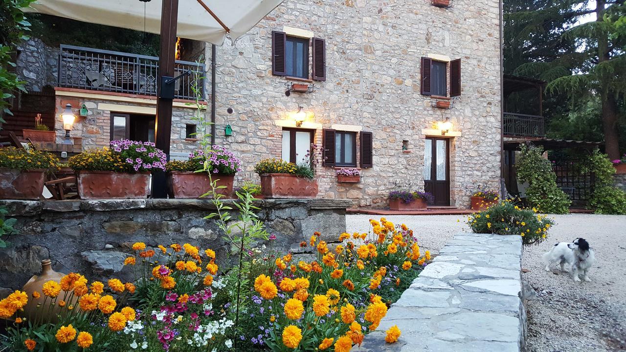 Il Poggiolo Di Parrano Guest House Екстериор снимка